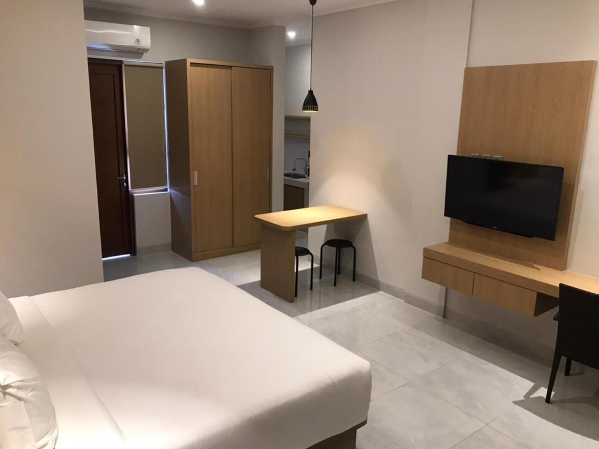 J4 Nusa Dua Apartemen